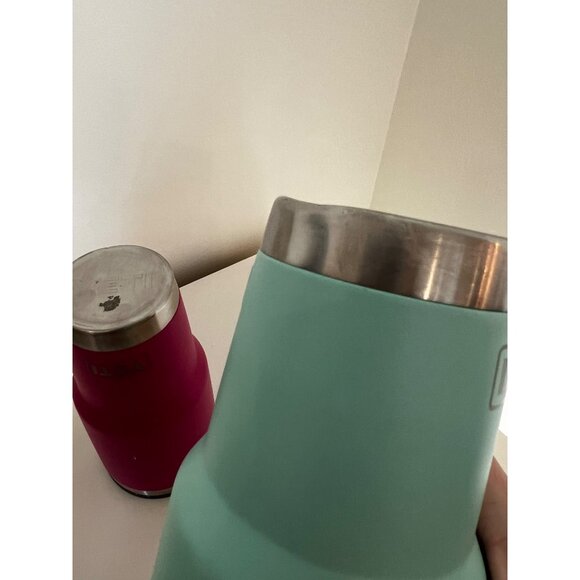 Yeti Rambler 30 oz Tumbler, Pink and Mint Set of 2 - Picture 7 of 8